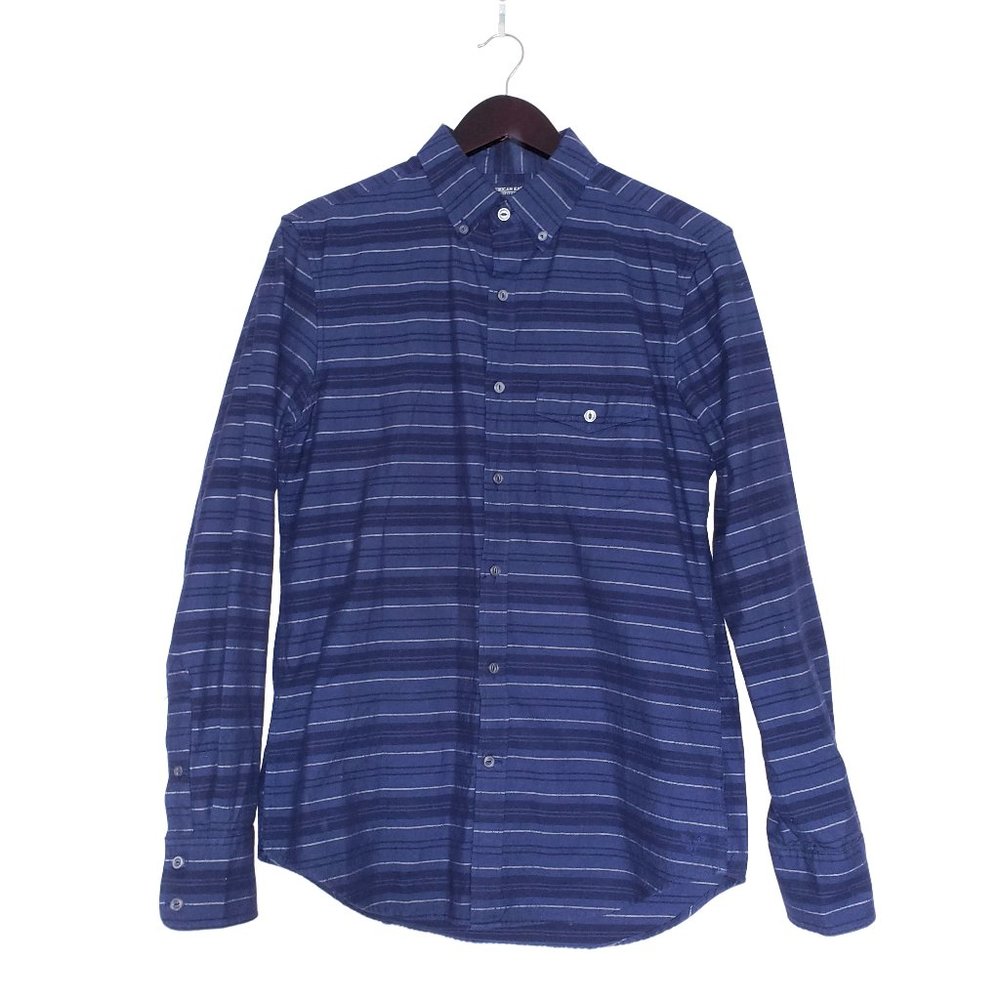 ⚪️ 3/$50 - American Eagle Button Down Shirt